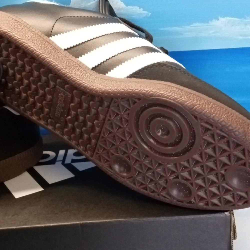 Adidas Samba - Picture 2 of 9